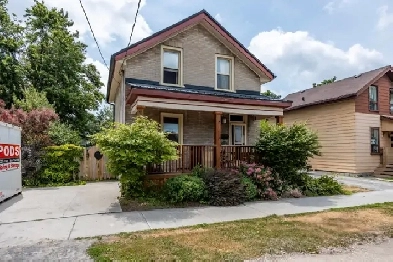 483 Parnell St Peterborough FOR SALE Image# 5