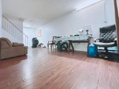 UTSC and Centennial College condo townhouse for rental Image# 10
