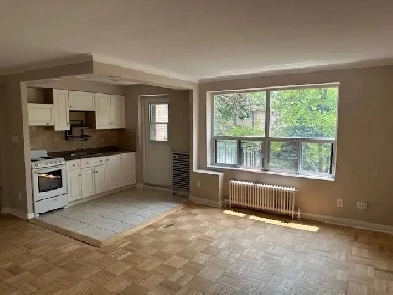 Etobicoke, 2 bedroom, 1 month FREE, storage & Parking included Image# 3