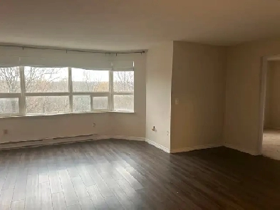 Quiet Renovated 2 Bedroom - August 1st - $2000 Image# 1
