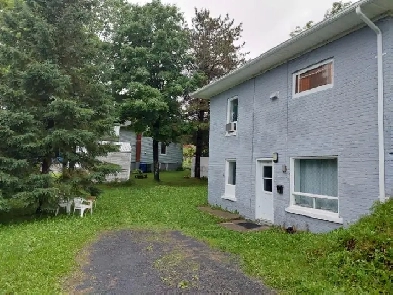 Cozy and Good Location Image# 2