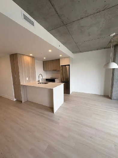 Centropolis - 3 et demi - condo neuf  -  500$ offert Image# 4