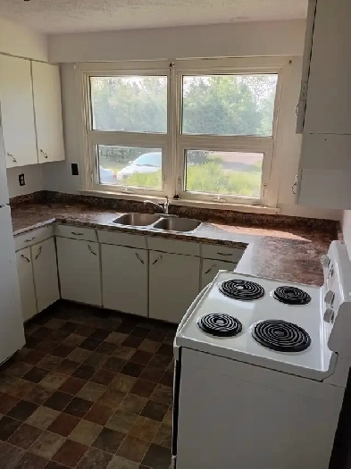 2 bedroom house Image# 1