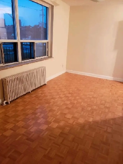 1 Bedroom Available utilities included Image# 2