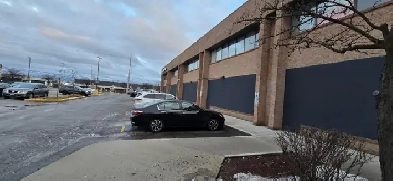 Prime One-Room Private Office for Rent in Central Mississauga Image# 1