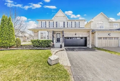 Stunning Corner Lot Home in a Family Oriented Area for Sale! Image# 6
