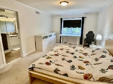 Private Furnished Master Bedroom with Ensuite Bathroom Image# 1