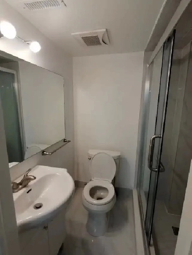 Best deal! only $888 one bedroom one bathroom rent Image# 2