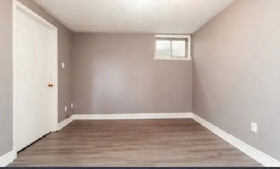 Bachelor for rent. Image# 2