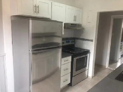 Very large 2 bedroom 5 minutes from Whitby GO Station Image# 1