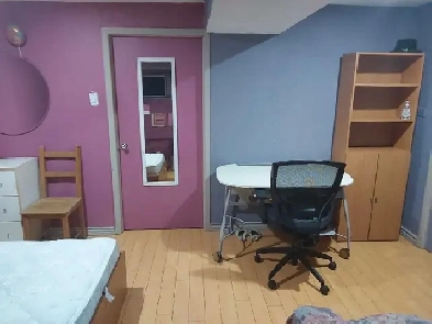 Bayview / Sheppard Fully Furnished All Inclusive Room Near TTC Image# 1