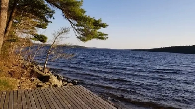 Lake Front Home For Rent - Grand Lake Image# 9