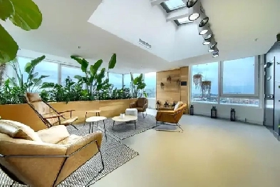 Condo suréquipé dans un immeuble recherché Image# 3