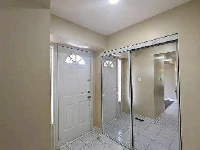 4 1BR/3WR/2 STOREY TOWN HOME/MALVERN - TORONTO/SCARBCOUGH Image# 6