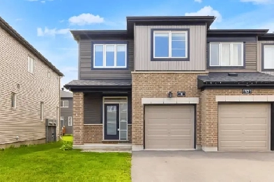 3 Bed, 2.5 Bath Modern End-Unit Townhome in Avalon W/Garage Image# 4