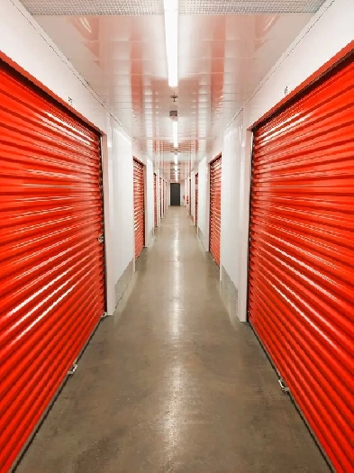 WAREHOUSE SPACE AVAILABLE AT SENTINEL STORAGE! Image# 10