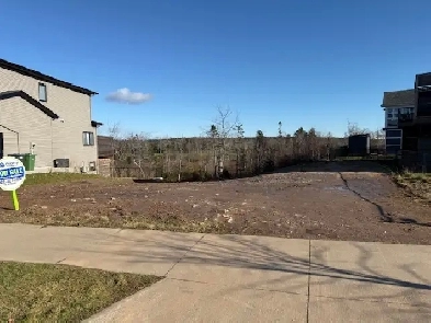 Rare vacant land in Brunello Estates in Timberlea Image# 1