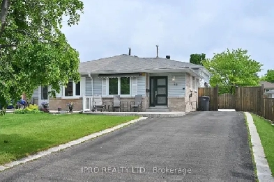 Charming and Well-Maintained 3-Bedroom Home Image# 3