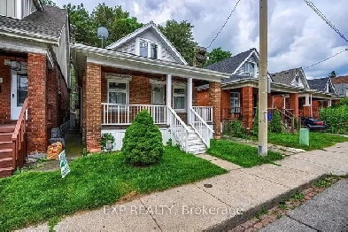 Charming Detached Home! Image# 1