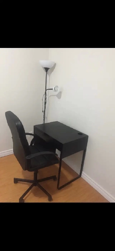 A furnished room for weekly rent Image# 3