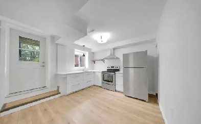 1 Bedroom Walkout Basement Apartment Image# 8