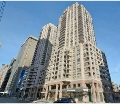 HIGH FLOOR  1 BR 1 Bath. Utilities, Parking, Locker inclu Image# 5
