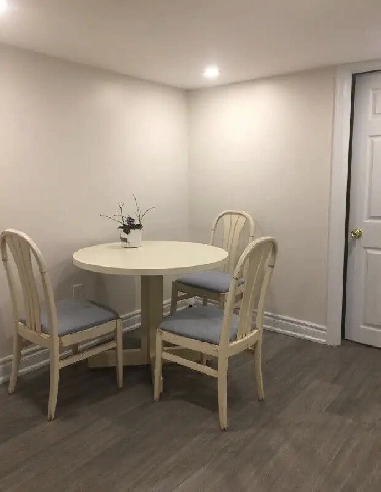 Furnished Room - Long Branch, Lakeshore, Humber College Image# 1
