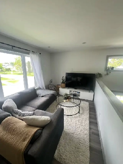 2 bed 2 bath for rent in great area ! Image# 6
