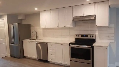 2 Bed/1 Bath unit in semi-detached house in Cataraqui Woods Image# 2