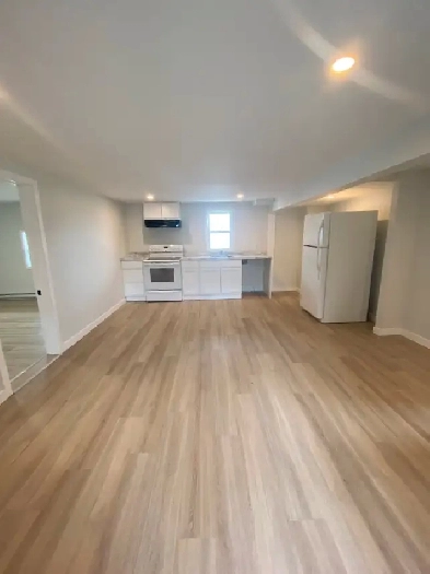 117 Glen Road U1 2 Bedroom - $1495 Image# 14