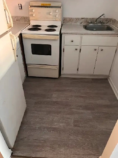 À LOUER – Appartement 2 ½ – 9970 Avenue Papineau (3e étage) Image# 2