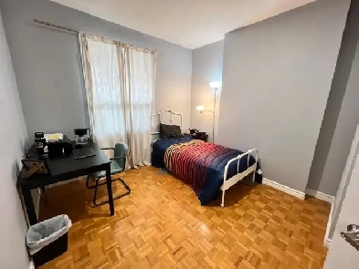 Downtown Room for Rent Image# 1