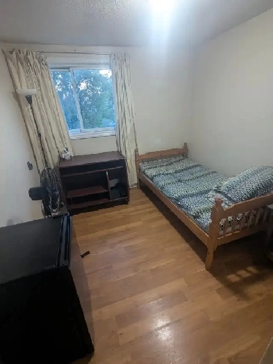 Walkley/Albion, Two rooms available, all inclusive, ASAP Image# 3
