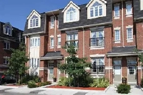4 Bedroom executive townhouse for rent in upper beaches Image# 1