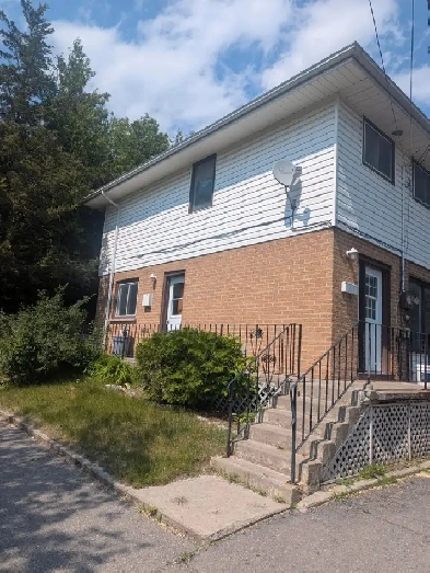 Beautiful 3 bedroom unit in Trenton Image# 6