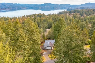 Sooke Escape with Ocean Views & Modern Upgrades Image# 3