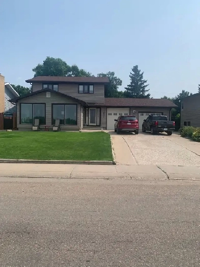 The perfect home with a view and great location Image# 1