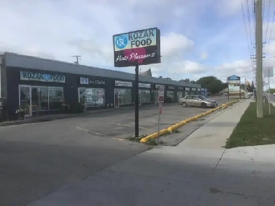 For Lease, 2082 Ness Strip Mall,   Unit 9, 1,219 ft2 Image# 1