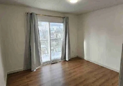 Room for rent Image# 7