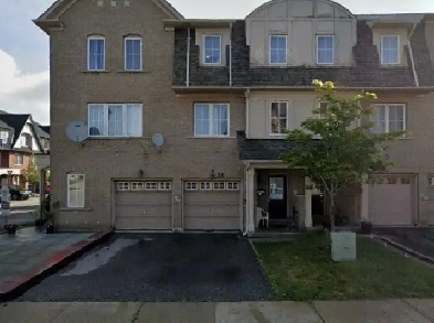 Lawrence Village Townhouse Image# 1