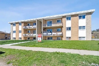 Charming 2-bedroom , 1-bath basement level apartment Image# 2