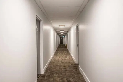 2 Bedroom Apartment for Rent - 401 West Street North Image# 1