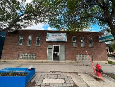 Self-Contained Office Space for rent! Prime Location! Image# 6