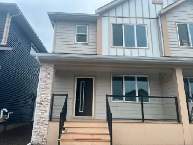 Brand New 3 Bed Duplex w/ Side Entrance – Wolf Willow SE Image# 15