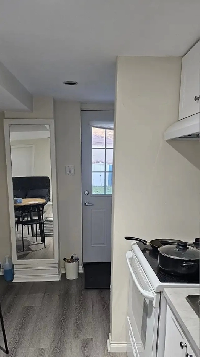 Furnished Walkout Basement for rent in Midtown Image# 1