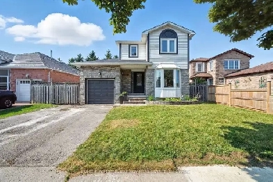 Beautiful and Spacious Detached Home by The Lake with Fin Bsmt! Image# 1