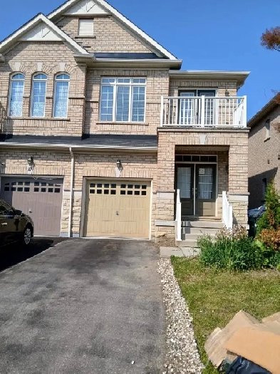 House for rent in Brampton Image# 1