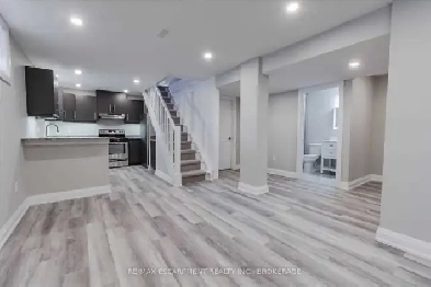 Beautiful 1 Bed   1 den basement unit for rent Image# 6