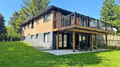 Modern Elegance Raised Bungalow W/ Expansive Backyard for sale! Image# 1