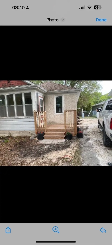 selling 32 crystal ave in st vital area Image# 1